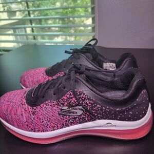 Skechers Cooled Memory FoamWomen's Pink and Black Knit Athletic Sneakers SZ 8.5